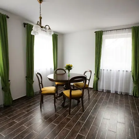 Harmonika Πανσιόν