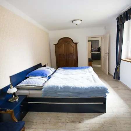 Harmonika Πανσιόν